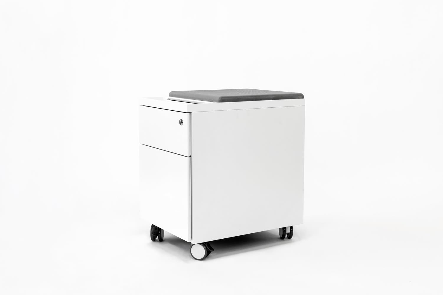 My-Hite Pedestal